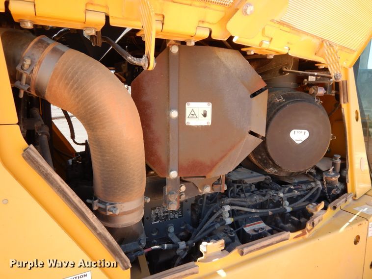 image for item DC2104 2013 Komatsu D155AX-7  dozer