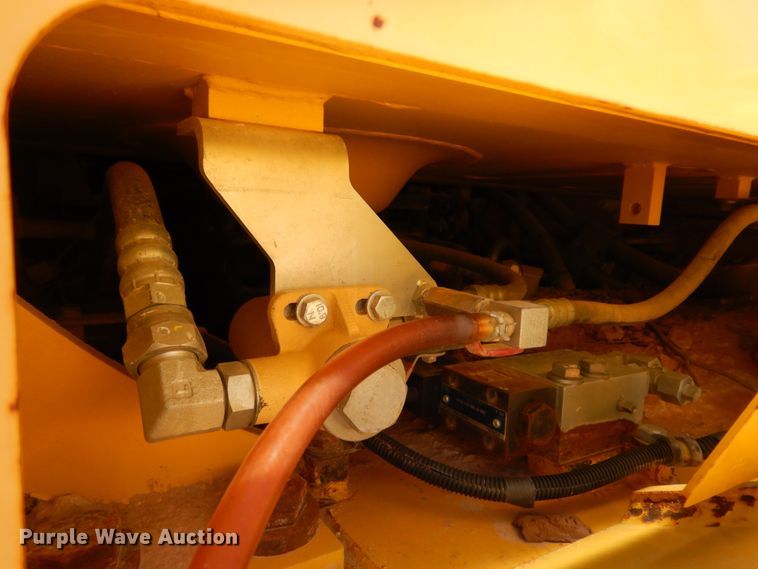 image for item DC2104 2013 Komatsu D155AX-7  dozer