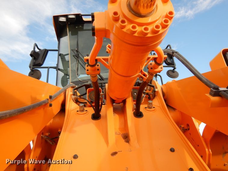 image for item DC2107 2018 Hyundai  HL940XT wheel loader