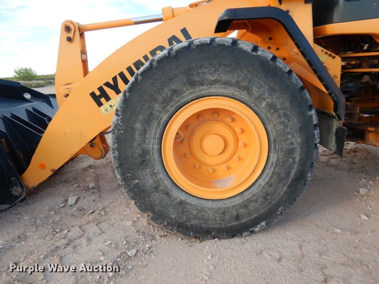 image for item DC2107 2018 Hyundai  HL940XT wheel loader