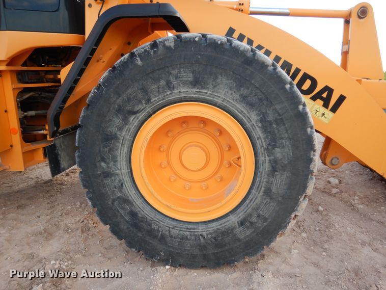 image for item DC2107 2018 Hyundai  HL940XT wheel loader