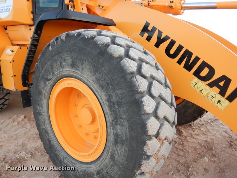 image for item DC2107 2018 Hyundai  HL940XT wheel loader