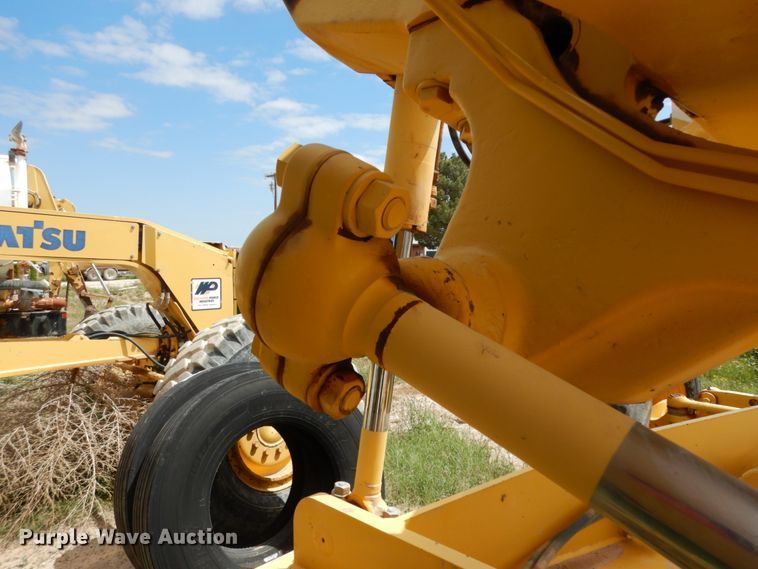 image for item DC2110 2008 Komatsu GD655  motor grader