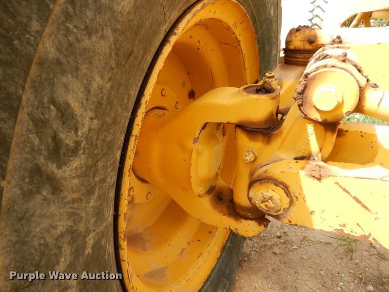 image for item DC2110 2008 Komatsu GD655  motor grader