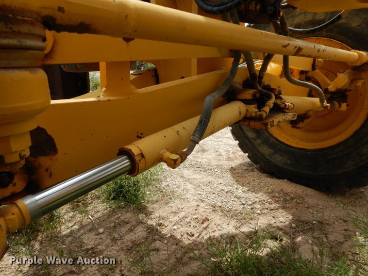 image for item DC2110 2008 Komatsu GD655  motor grader