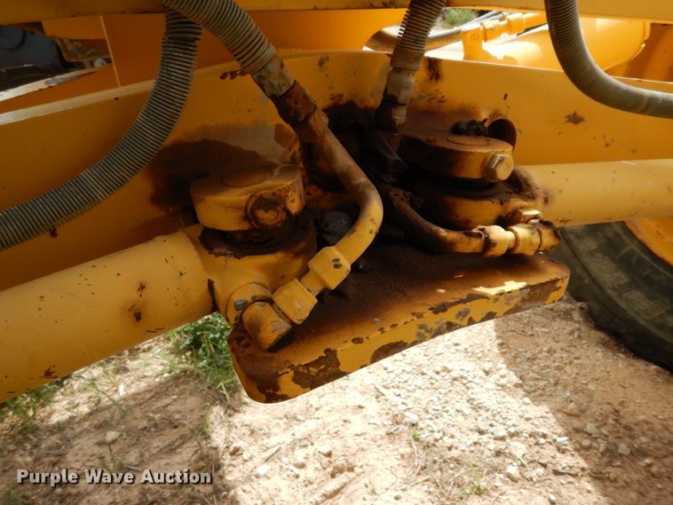 image for item DC2110 2008 Komatsu GD655  motor grader