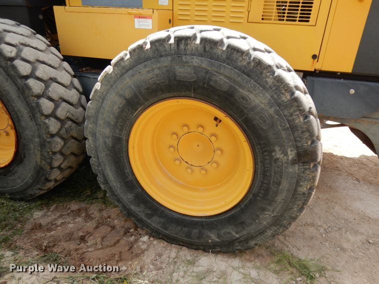 image for item DC2110 2008 Komatsu GD655  motor grader