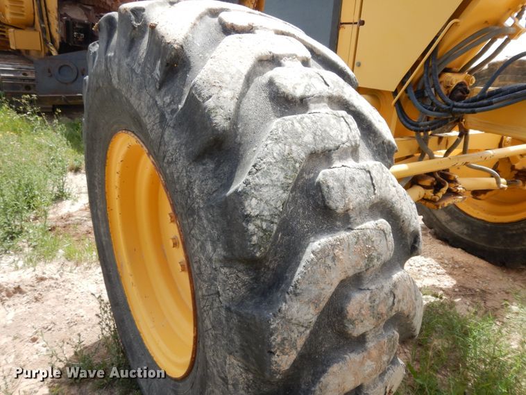 image for item DC2110 2008 Komatsu GD655  motor grader