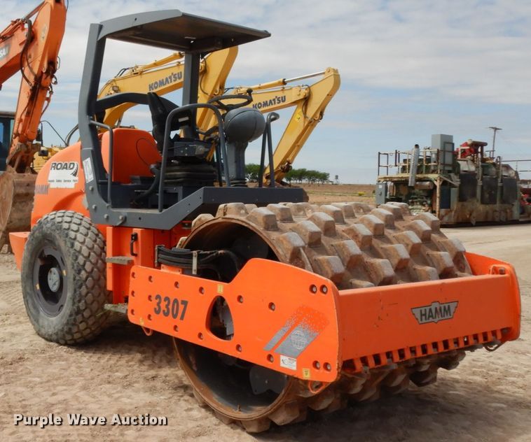 image for item DC2111 2011 Hamm 3307  single drum vibratory roller