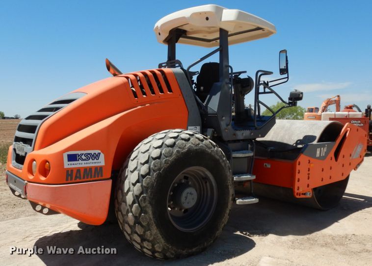 image for item DC2112 2014 Hamm H11I  single drum vibratory roller