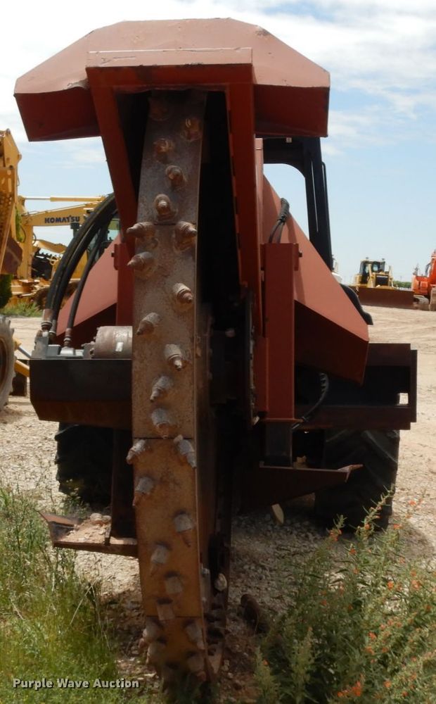 image for item DC2113 2008 Ditch Witch RT95  rock saw