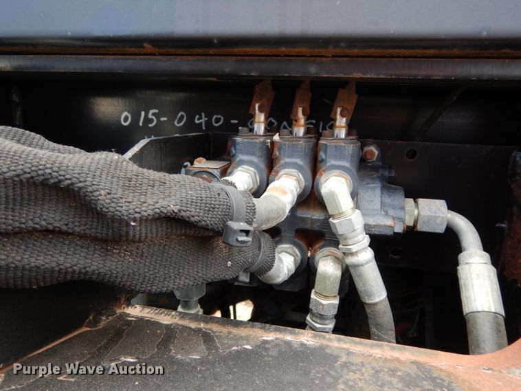 image for item DC2113 2008 Ditch Witch RT95  rock saw