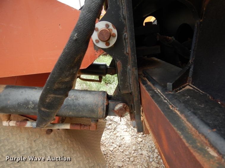 image for item DC2113 2008 Ditch Witch RT95  rock saw