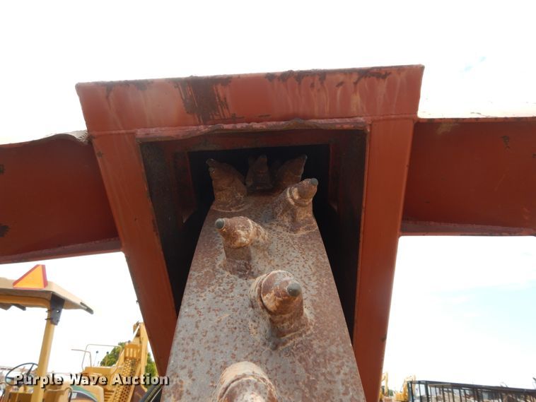 image for item DC2113 2008 Ditch Witch RT95  rock saw