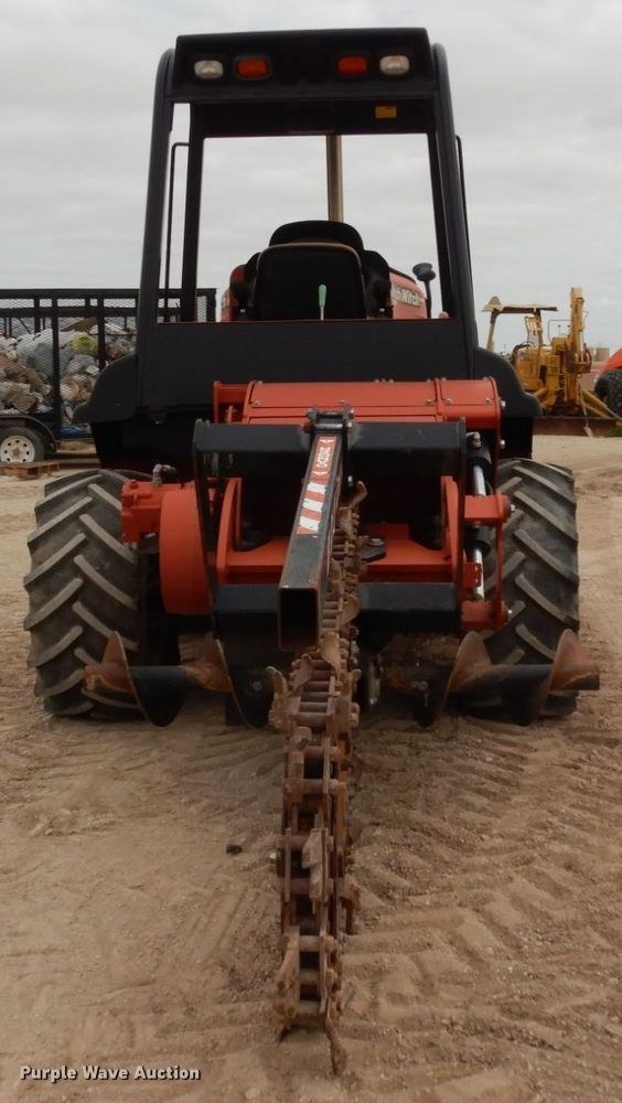 image for item DC2114 2014 Ditch Witch RT120  trencher