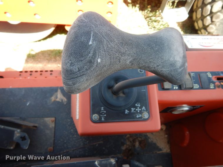 image for item DC2114 2014 Ditch Witch RT120  trencher