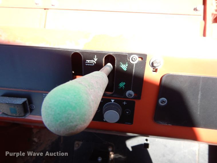 image for item DC2114 2014 Ditch Witch RT120  trencher