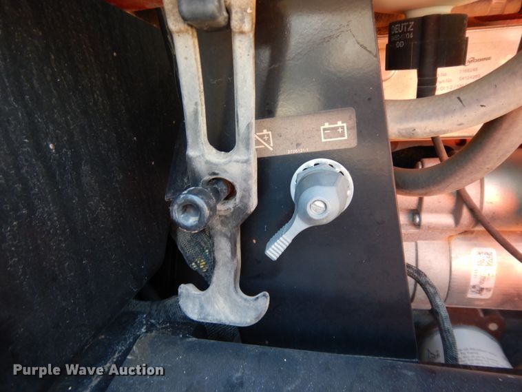 image for item DC2114 2014 Ditch Witch RT120  trencher