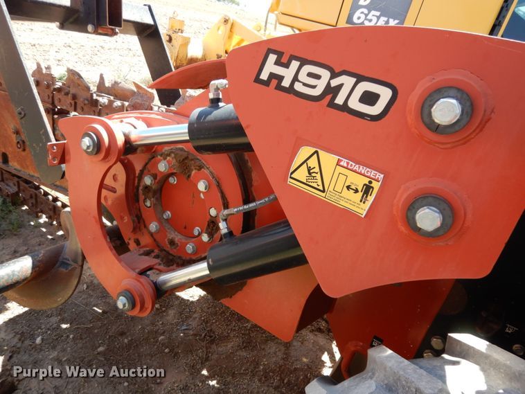 image for item DC2114 2014 Ditch Witch RT120  trencher