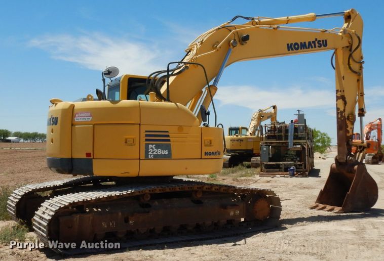 image for item DC2115 2012 Komatsu PC228USLC-8  excavator