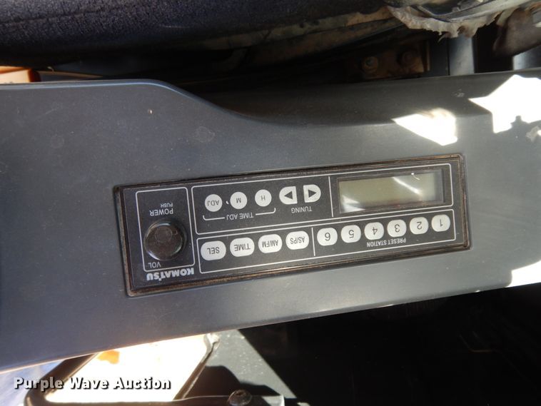 image for item DC2115 2012 Komatsu PC228USLC-8  excavator