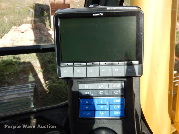 image for item DC2115 2012 Komatsu PC228USLC-8  excavator