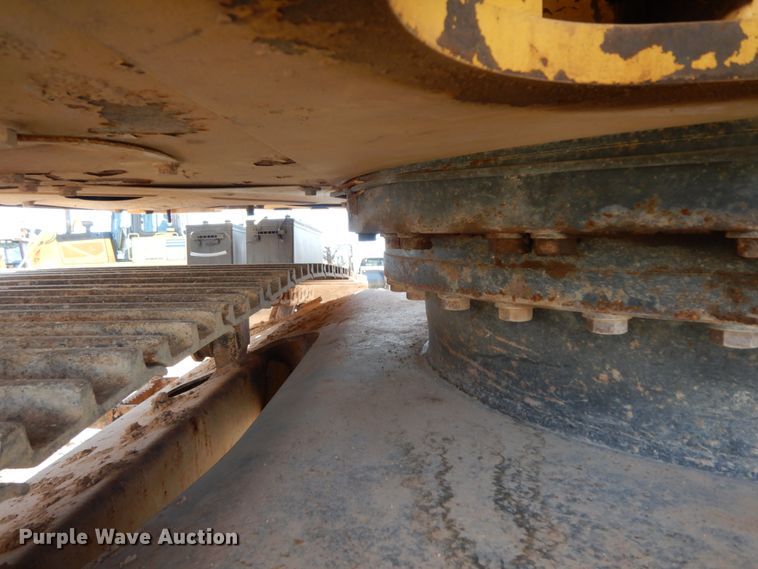 image for item DC2115 2012 Komatsu PC228USLC-8  excavator