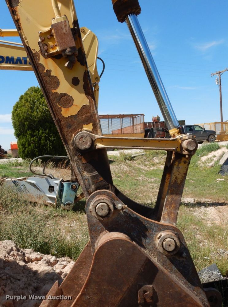 image for item DC2115 2012 Komatsu PC228USLC-8  excavator