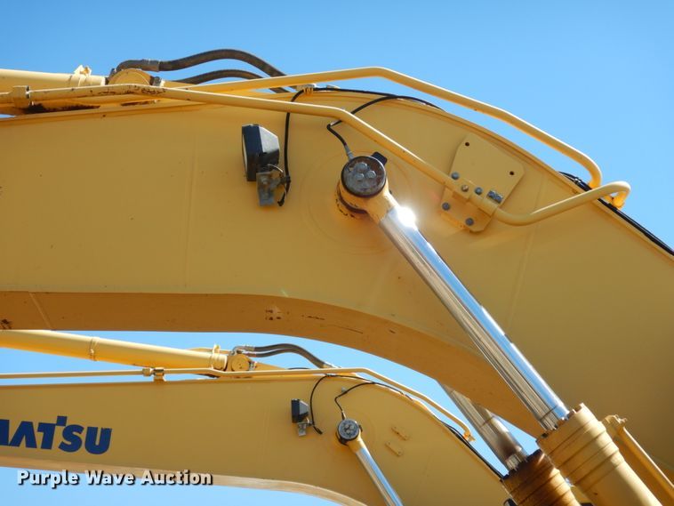 image for item DC2115 2012 Komatsu PC228USLC-8  excavator