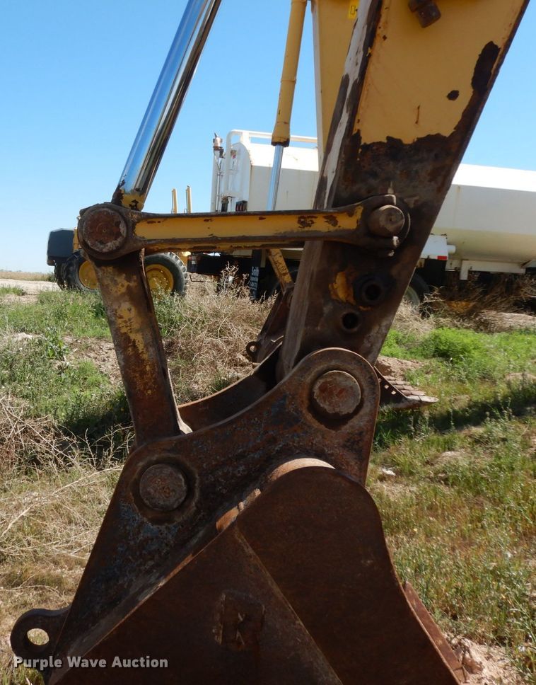 image for item DC2115 2012 Komatsu PC228USLC-8  excavator