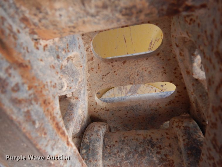 image for item DC2115 2012 Komatsu PC228USLC-8  excavator