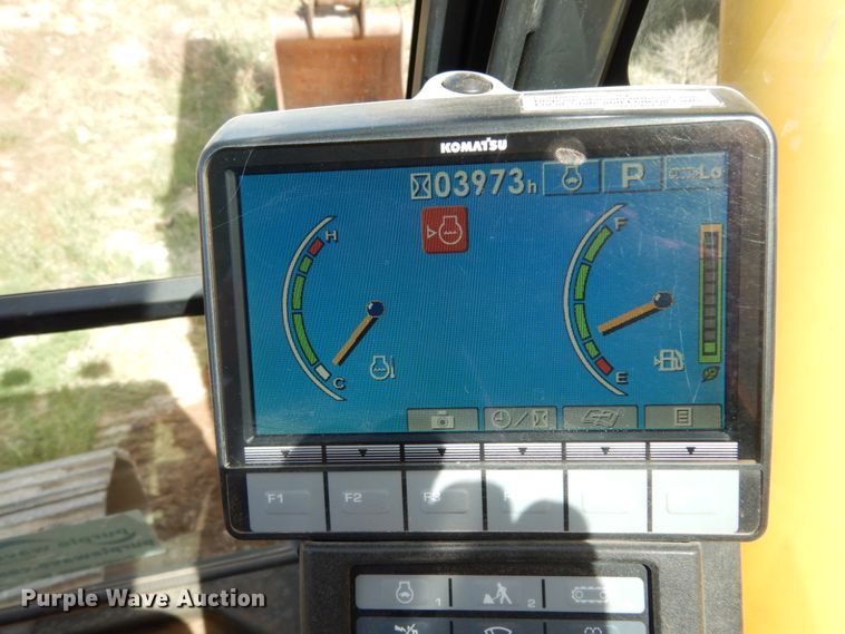 image for item DC2116 2014 Komatsu PC228USLC-8  excavator