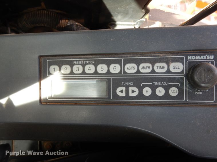 image for item DC2116 2014 Komatsu PC228USLC-8  excavator