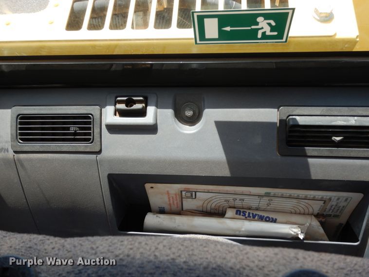 image for item DC2116 2014 Komatsu PC228USLC-8  excavator