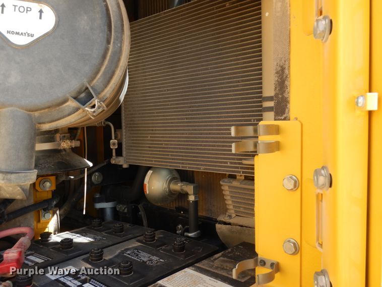 image for item DC2116 2014 Komatsu PC228USLC-8  excavator