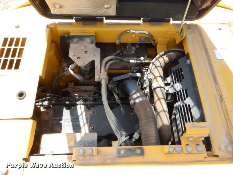 image for item DC2116 2014 Komatsu PC228USLC-8  excavator