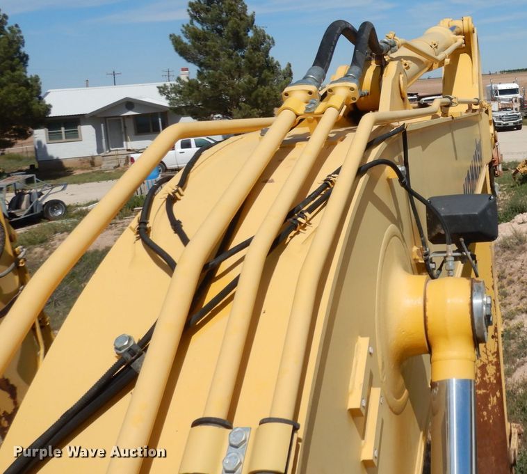 image for item DC2116 2014 Komatsu PC228USLC-8  excavator