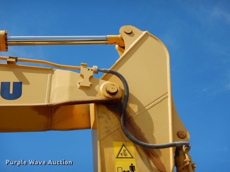 image for item DC2116 2014 Komatsu PC228USLC-8  excavator