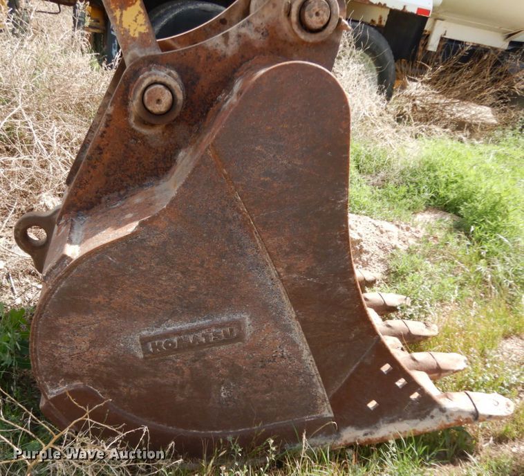 image for item DC2116 2014 Komatsu PC228USLC-8  excavator