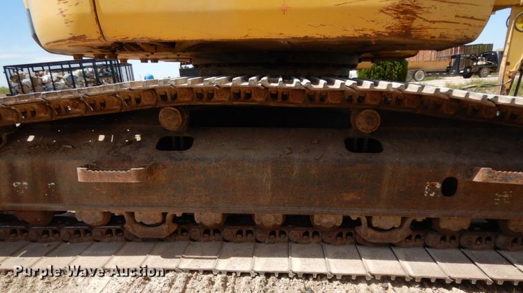 image for item DC2116 2014 Komatsu PC228USLC-8  excavator