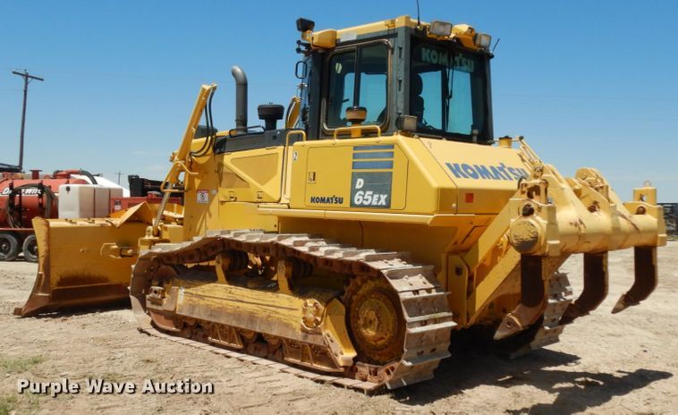 image for item DC2118 2014 Komatsu D65EX-17  dozer