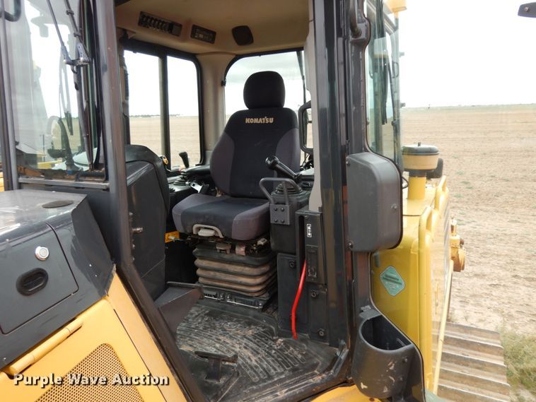 image for item DC2118 2014 Komatsu D65EX-17  dozer