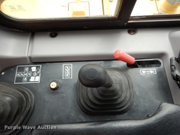 image for item DC2118 2014 Komatsu D65EX-17  dozer