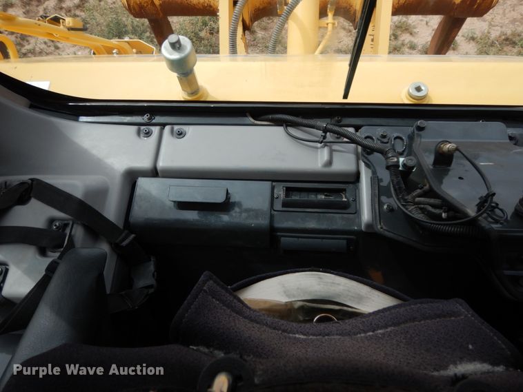 image for item DC2118 2014 Komatsu D65EX-17  dozer