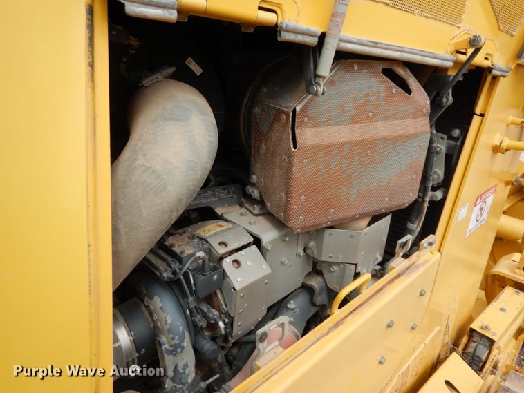 image for item DC2118 2014 Komatsu D65EX-17  dozer