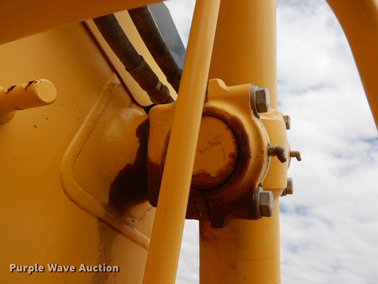 image for item DC2118 2014 Komatsu D65EX-17  dozer