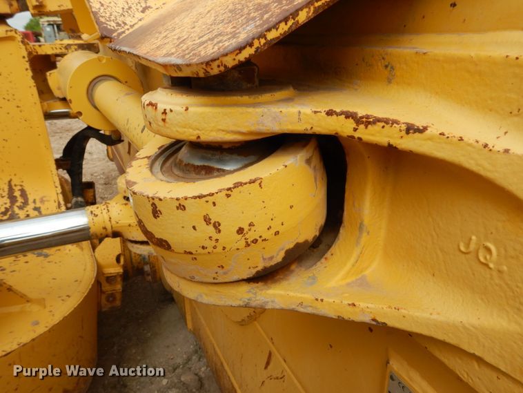 image for item DC2118 2014 Komatsu D65EX-17  dozer