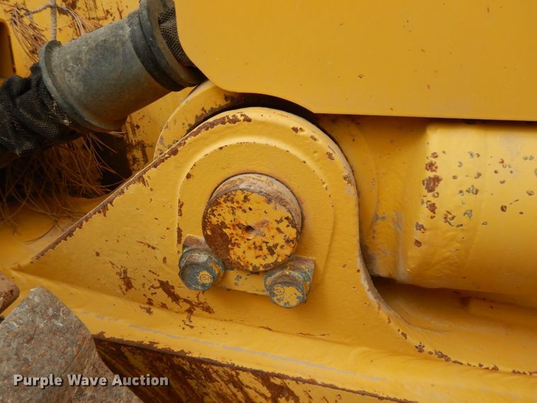 image for item DC2118 2014 Komatsu D65EX-17  dozer