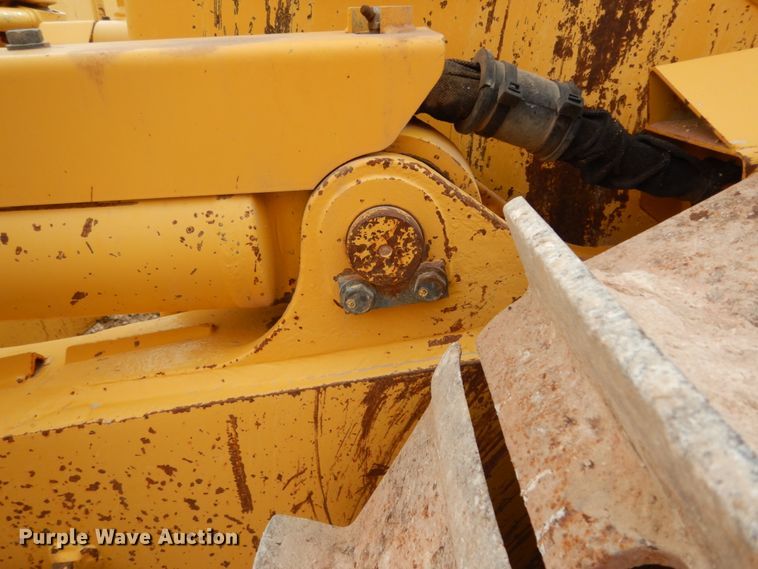 image for item DC2118 2014 Komatsu D65EX-17  dozer