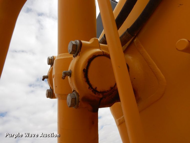 image for item DC2118 2014 Komatsu D65EX-17  dozer